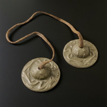 Тибетская манджира (Караталы)