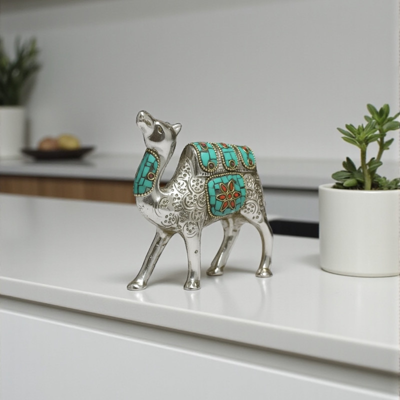 Верблюд металл с инкрустацией зеленый (10см)