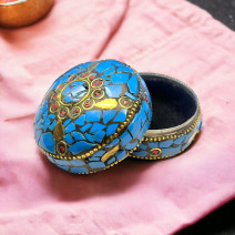 Шкатулка с камнями синяя (d=40mm) индийская