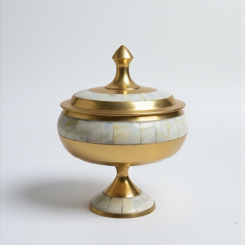 Ваза латунь с перламутром для фруктов